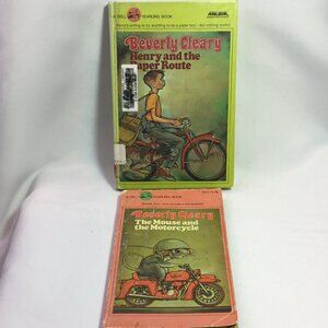 Beverly Cleary: Mouse and the Motorcycle And Henry And The Paper Route